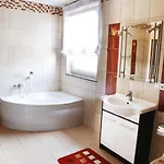 Bed & Breakfast Mona