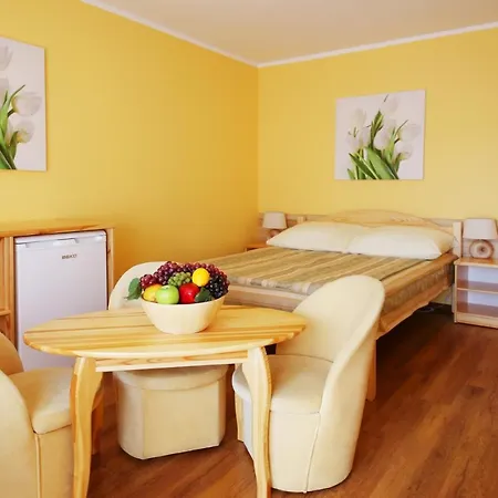 Mona Bed & Breakfast 3*