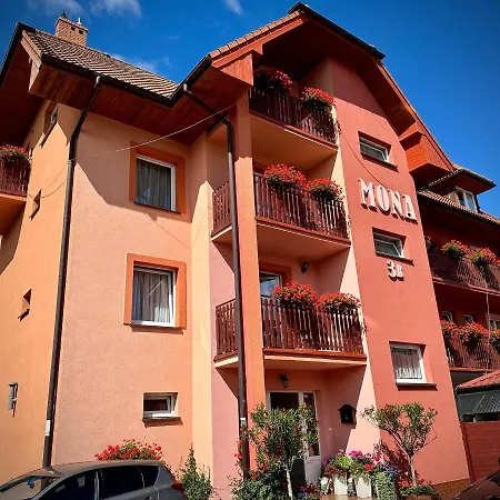 Mona Bed & Breakfast 3*