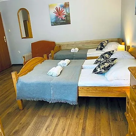 Mona Panzió 3*