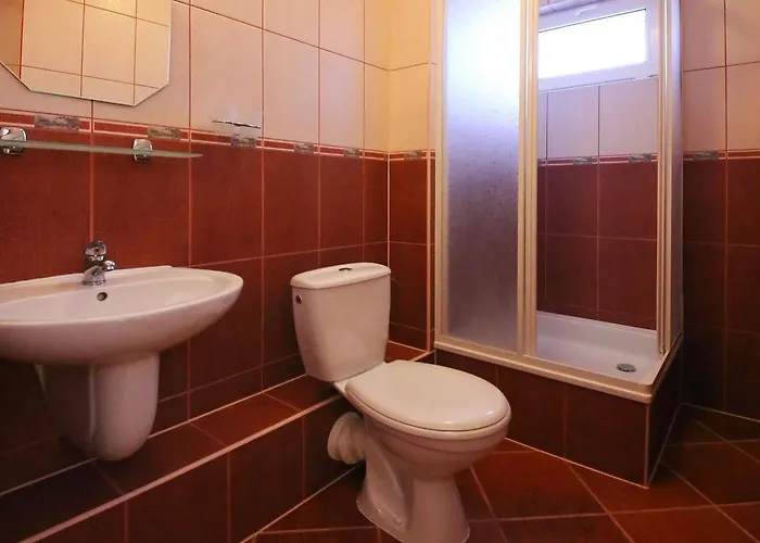 Mona Bed & Breakfast 3*